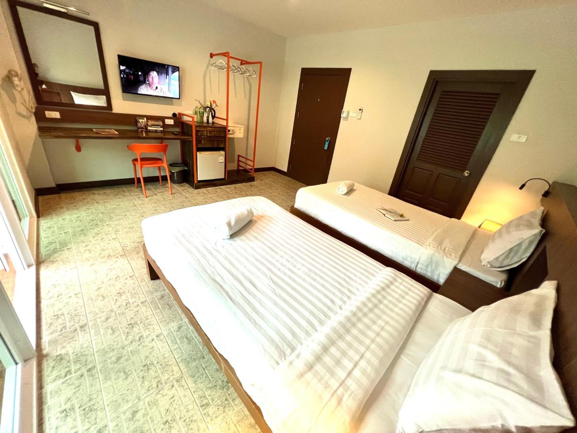 My Friend'S House Karon Otel Dış mekan fotoğraf